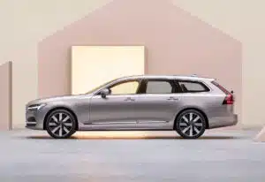 V90 ibrida plug-in