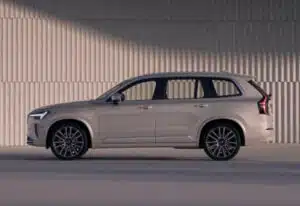 XC90 ibrida plug-in