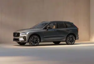XC60 ibrida plug-in