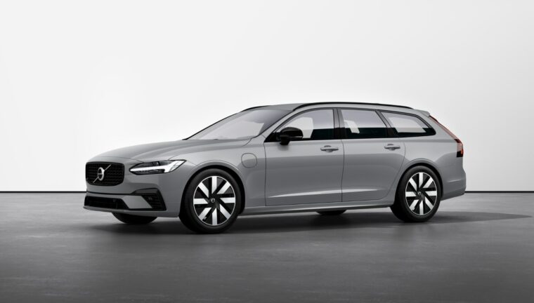 V90 Plus