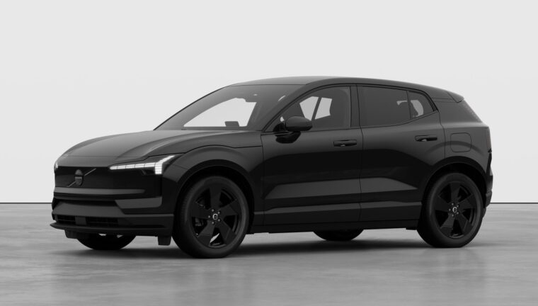 Volvo EX30 Black Edition