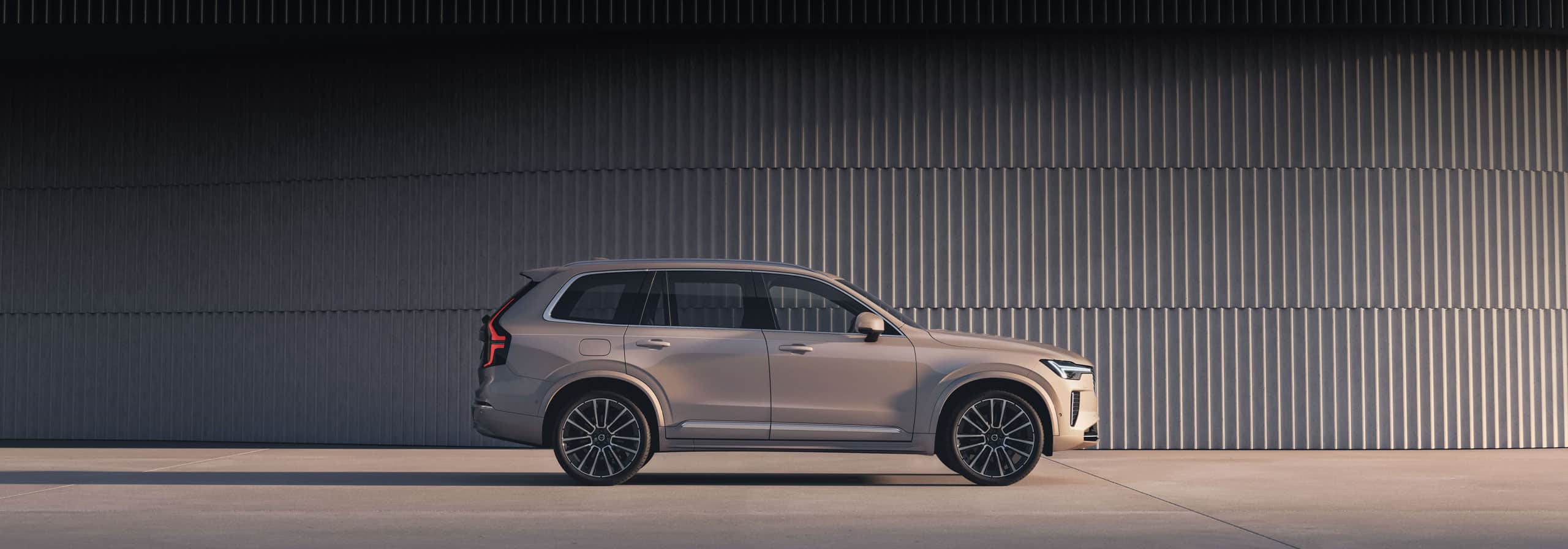 XC90 B5 AWD Mild Hybrid Core MY26