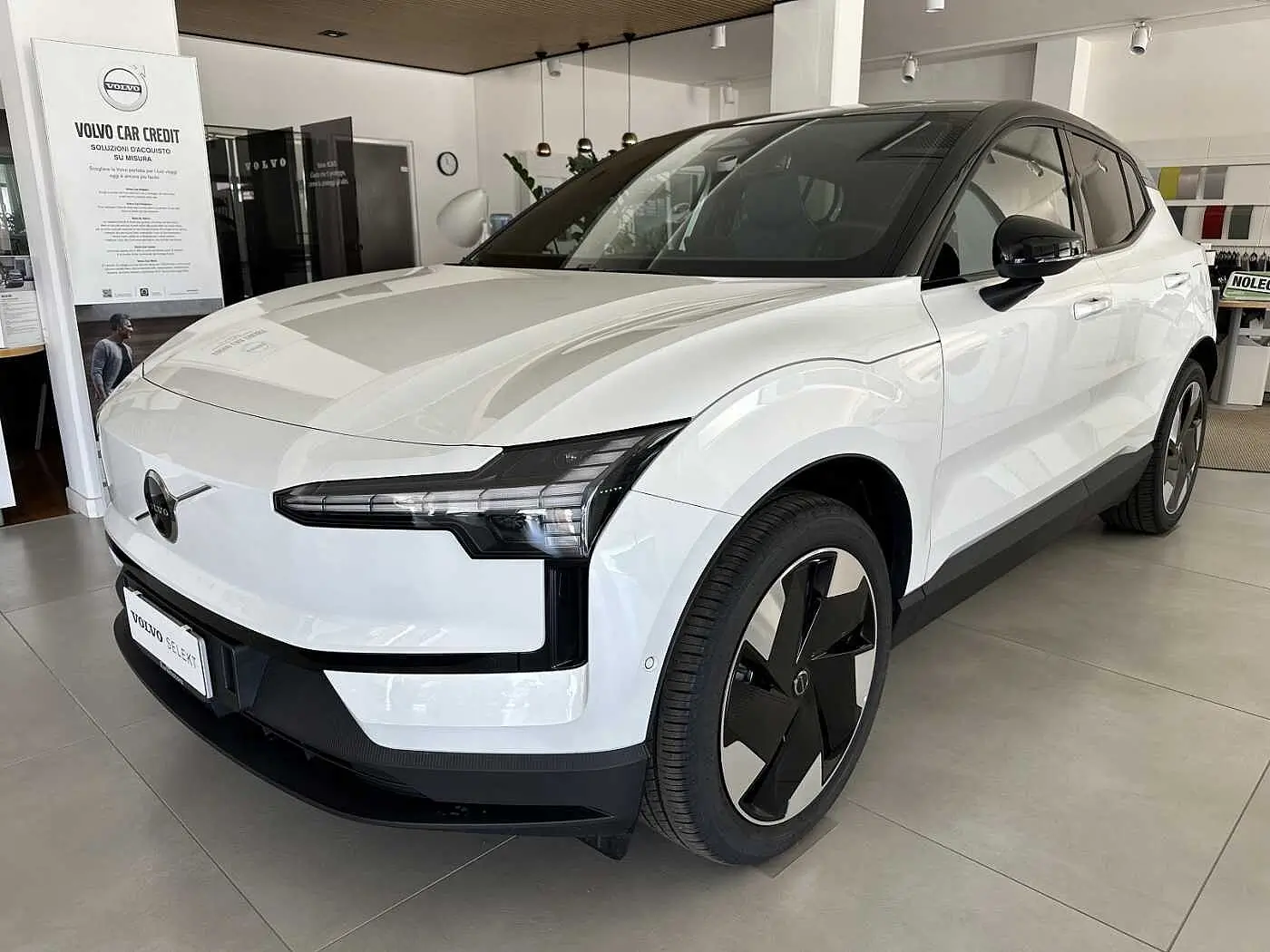 EX30