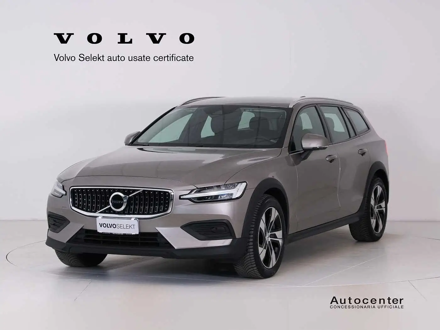 V60 CROSS COUNTRY
