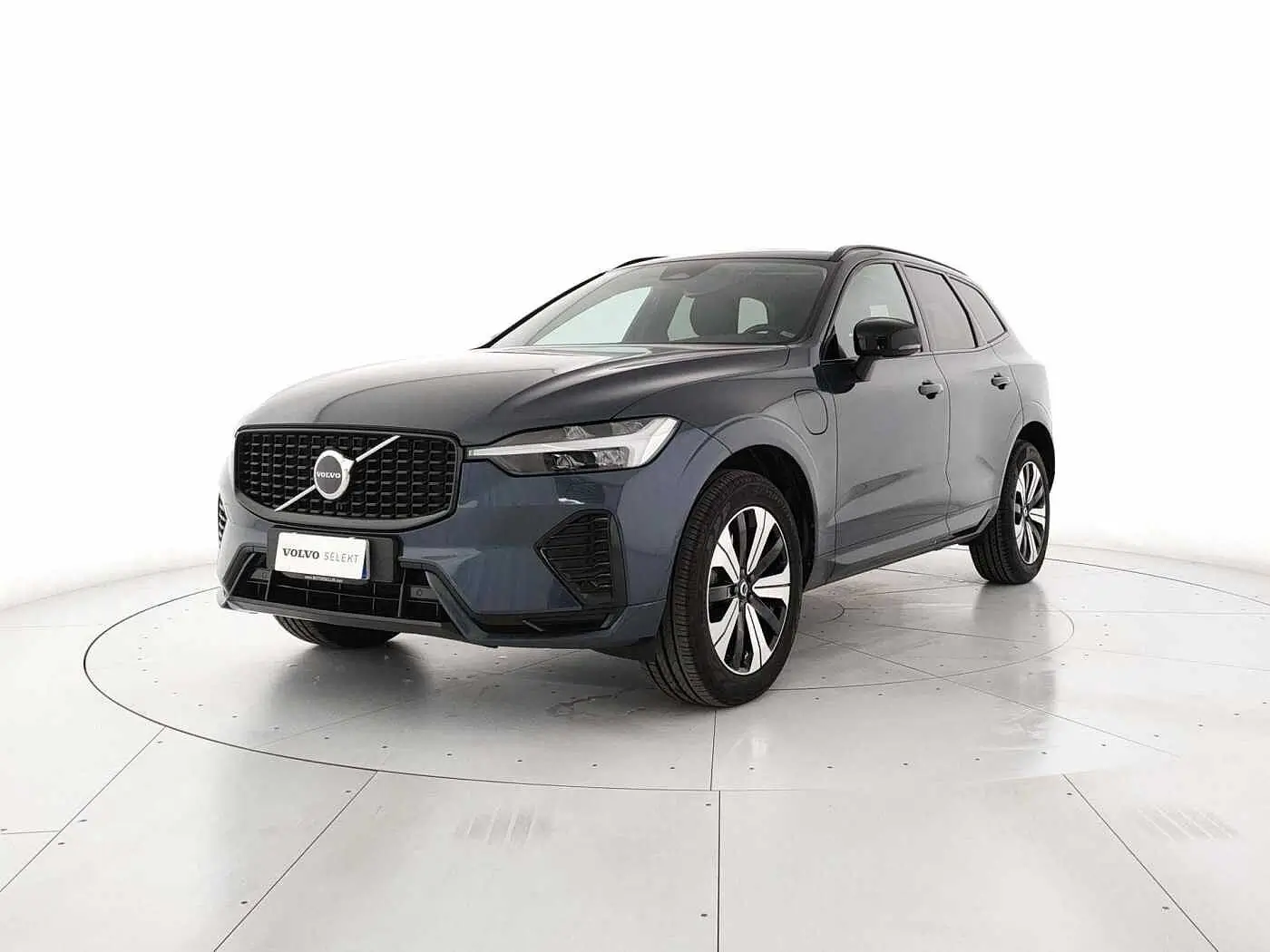 XC60 2.0 T6 RECHARGE PHEV OBC 3,7KW PLUS DARK AWD AUTO