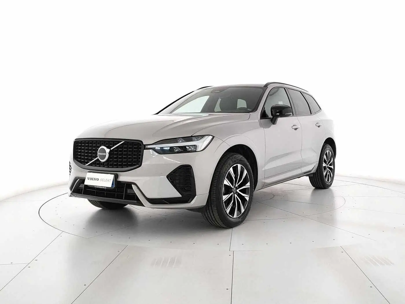 XC60 2.0 B4 PLUS DARK AWD AUTO