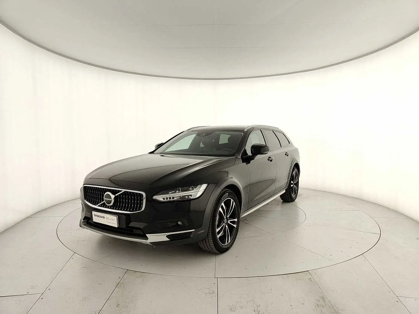 V90 2021 CROSS COUNTRY