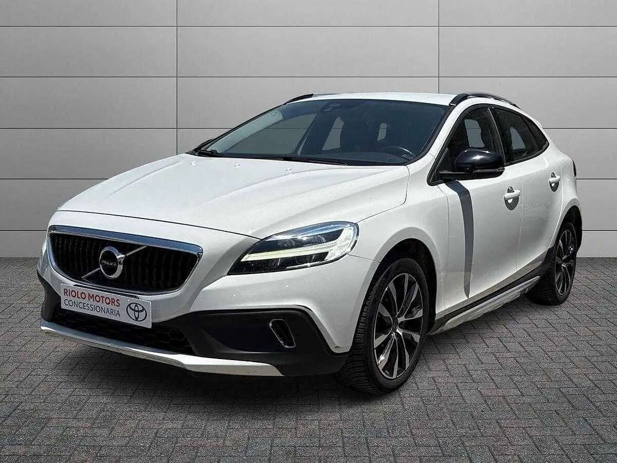 V40 II 2012 CROSS COUNTRY