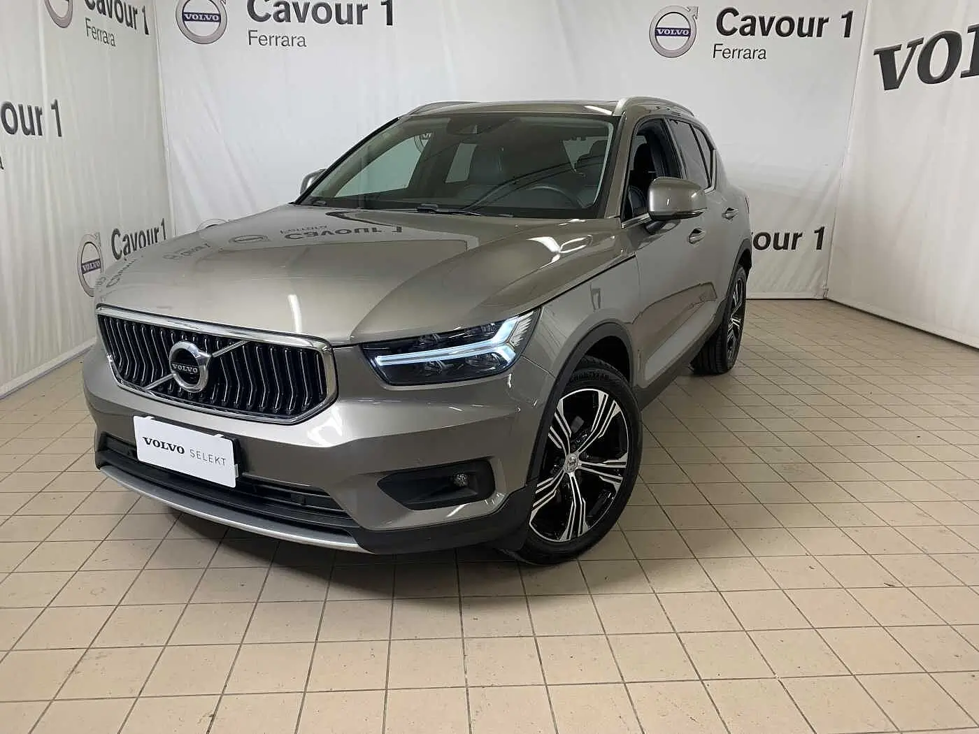 XC40