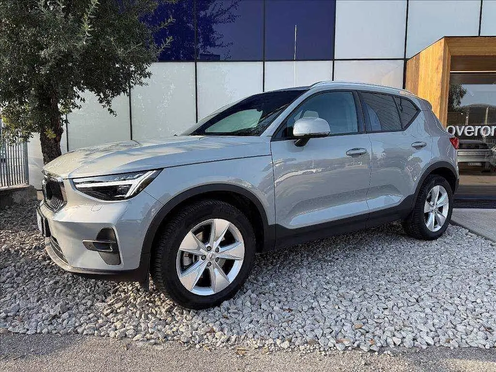 XC40