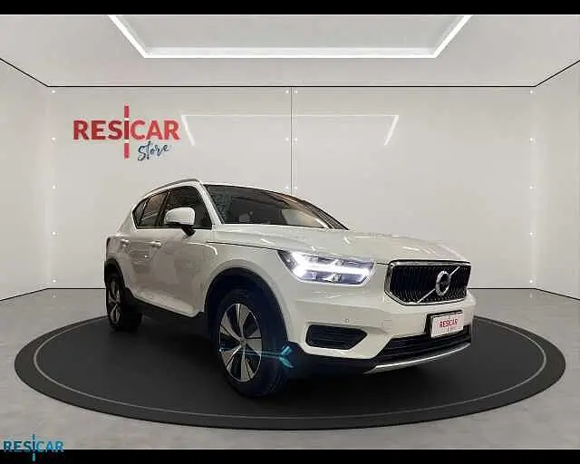 XC40