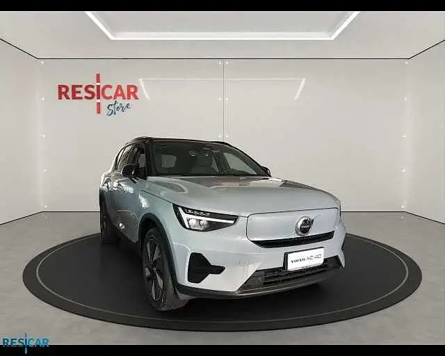 XC40 2023