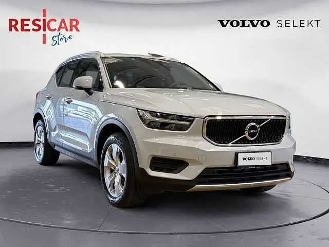 XC40