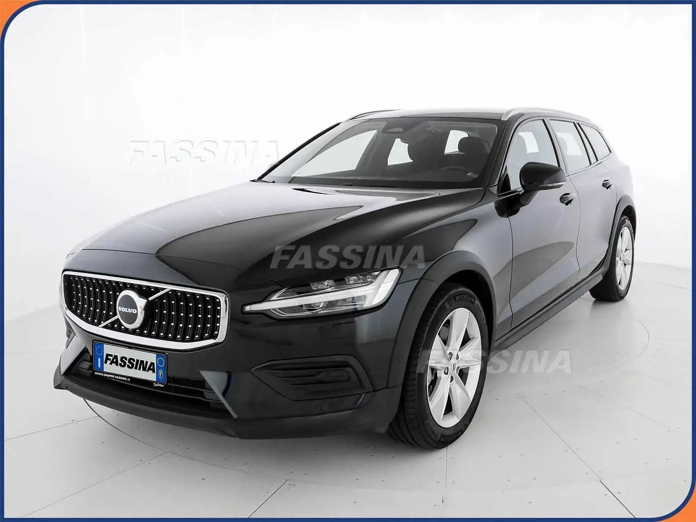 V60 CROSS COUNTRY